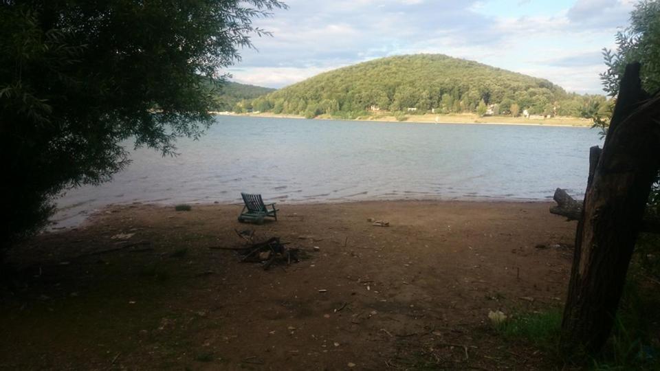 Turisticka Ubytovna Hotel Divin Экстерьер фото